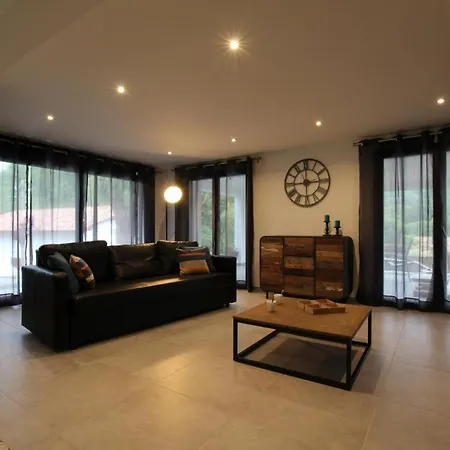 Iduzki-alde Bat * Souraïde