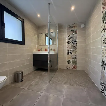 Iduzki-alde Bat 度假居